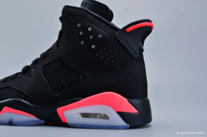 6 Retro 384664-023 